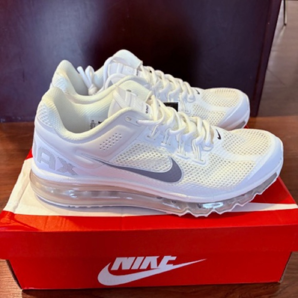 Nike Air Max White and Gray Sneakers
